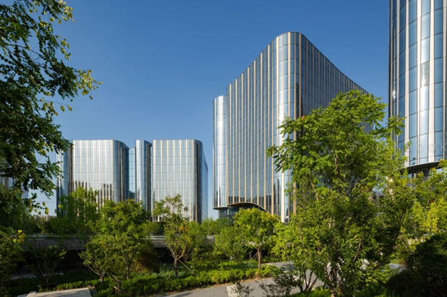 金隅智荟中心办公环境实景图