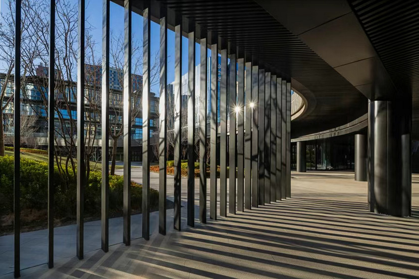 中关村西三旗金隅智荟中心写字楼出售实景图